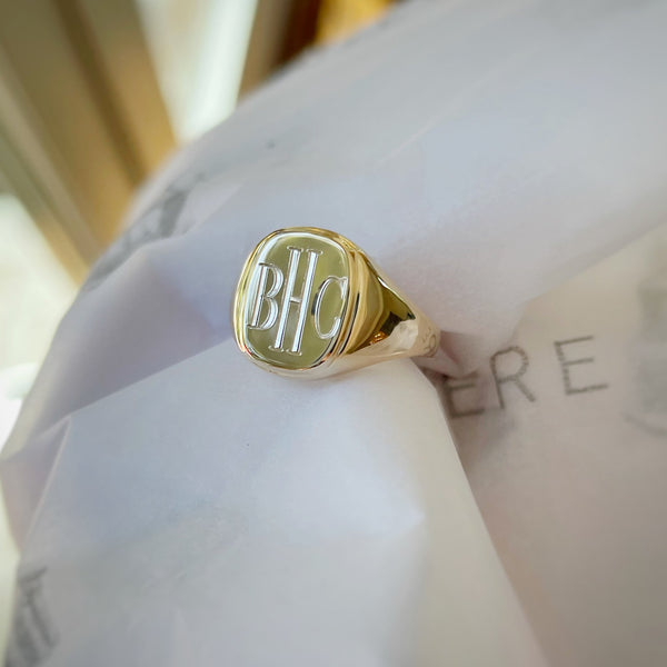 Gold Signet Ring. Antique Heavy Big Size 100 Year Old 18K - Etsy UK | Gold signet  ring, Monogram ring gold, Signet ring